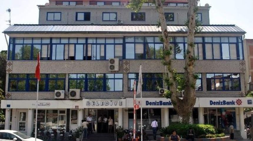 İncirliova Belediyesi&rsquo;nde Bina Sorununu &Ccedil;&ouml;zd&uuml;