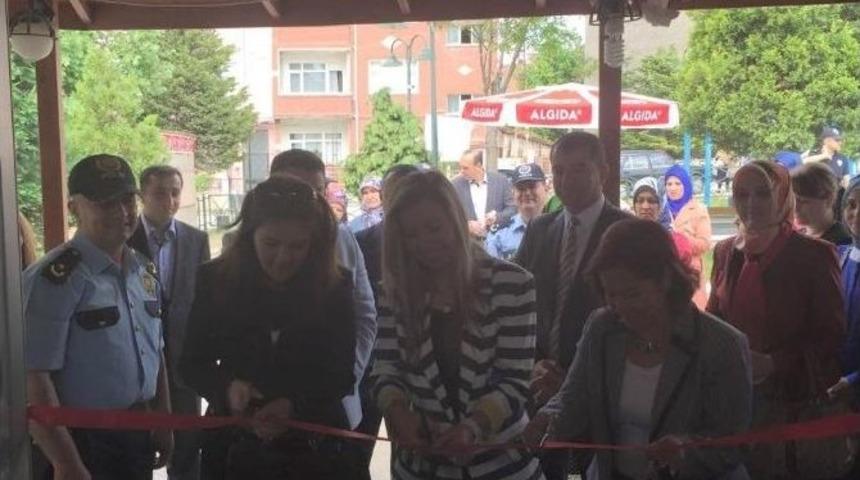 Şehit Polis Aileleri Yararına Kermes D&uuml;zenlendi
