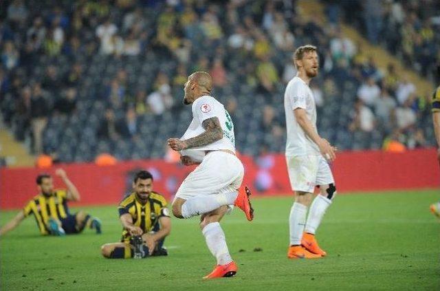 Bursaspor&rsquo;dan Tarihi Zafer 1