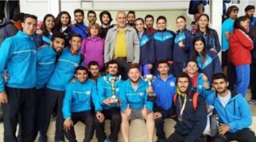 Ad&uuml;&rsquo;n&uuml;n Atletleri T&uuml;rk&uuml;ye 2.&rsquo;si Oldu