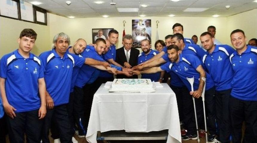 İzmir&rsquo;in Gururu Oldular