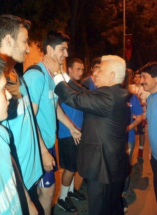 Sokak Basketbolu Turnuvası Sona Erdi 1