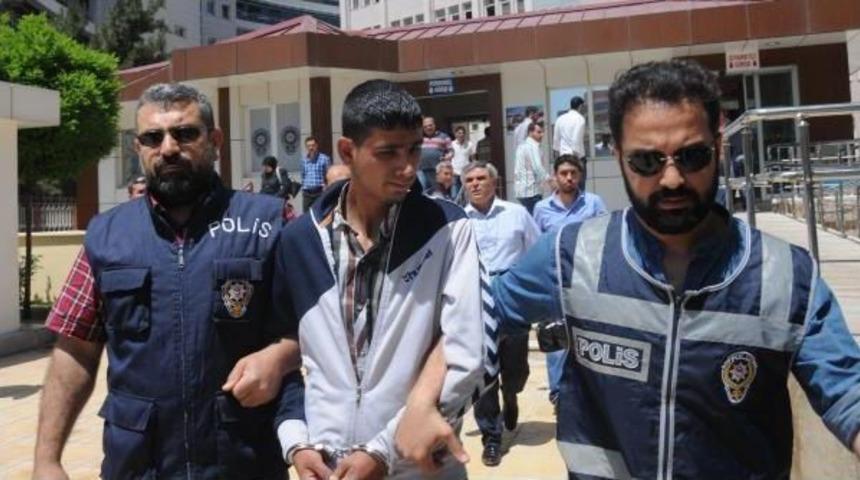 Gaziantep'te Cinayet Ş&uuml;phelisi 3 Kişi Adliyeye Sevk Edildi