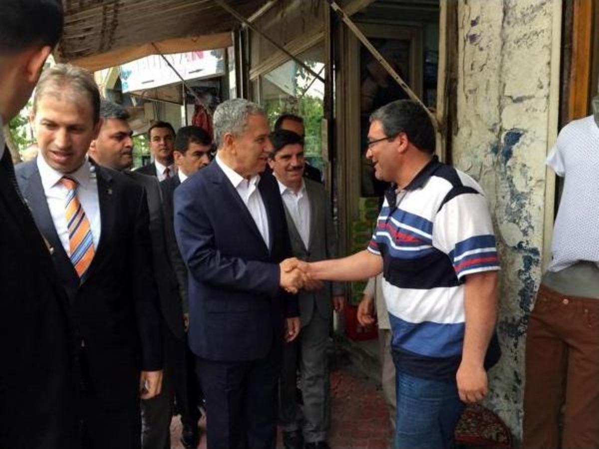 Arın&ccedil;: Hdp'ye Bombalı Saldırıların Faili Yakalanmak &Uuml;zere