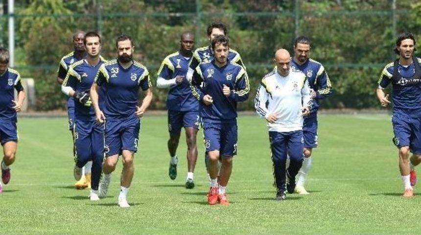 Fenerbah&ccedil;e, İstanbul Başakşehir Ma&ccedil;ı Hazırlıklarına Başladı
