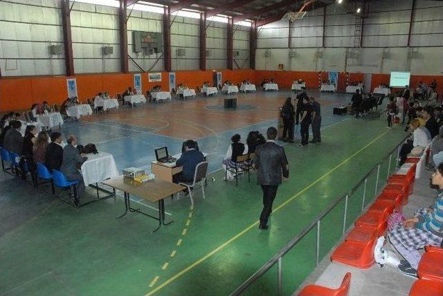 Tuşba&rsquo;da &Ouml;ğrenciler Arası Bilgi Yarışması 1