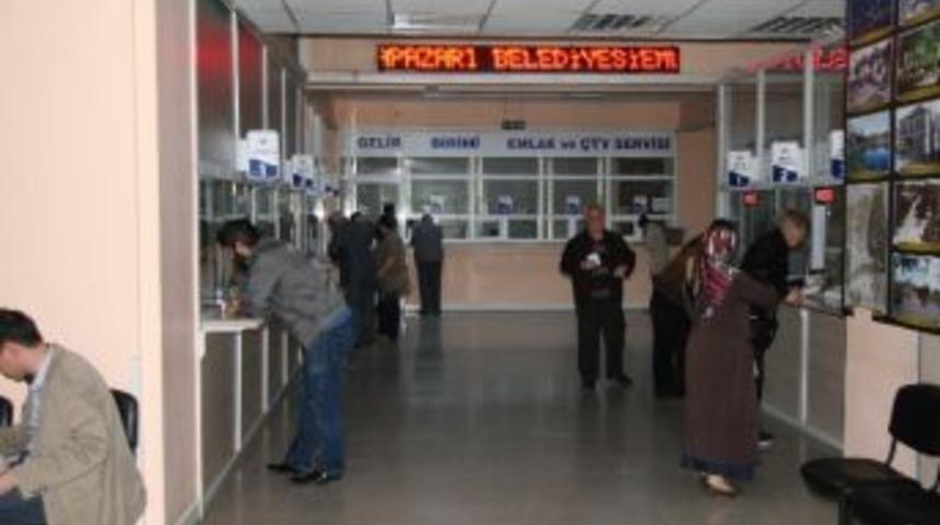 Adapazarı Belediyesi&rsquo;nde Vezneler Hafta Sonu A&ccedil;ık