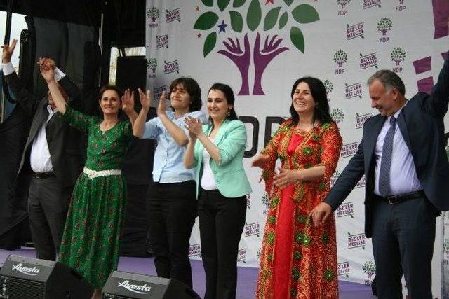 Hdp Eş Genel Başkanı Yüksekdağ: “hdp’yi Baraj Altında Bırakma Operasyonu İle Karşı Karşıyayız”