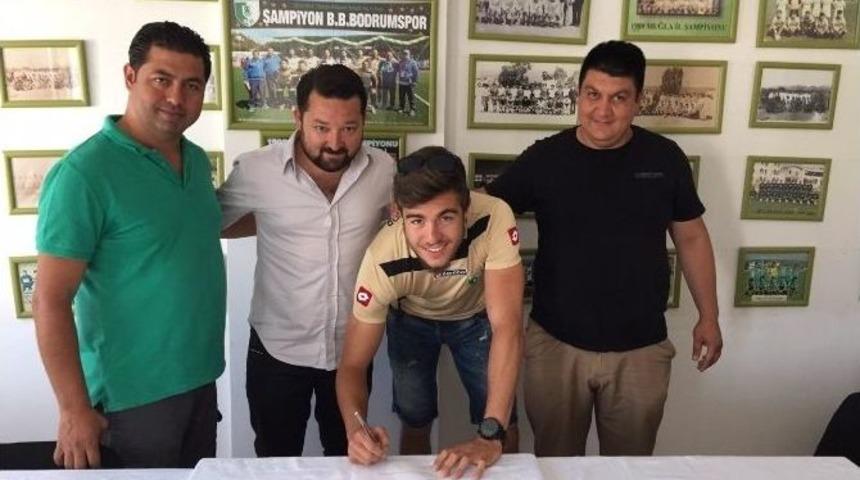 Bodrumspor İ&ccedil; Transferde 6 Futbolcusuyla S&ouml;zleşme İmzaladı