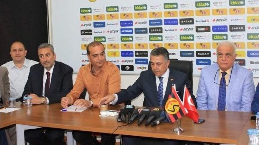 Mesut Hoşcan Yeniden Aday