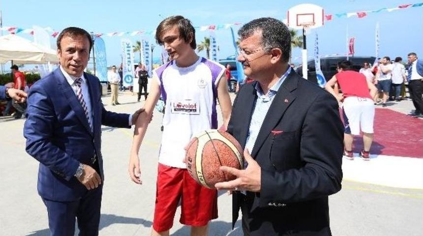 Canik&rsquo;te Sokak Basketbolu Heyecanı Başladı