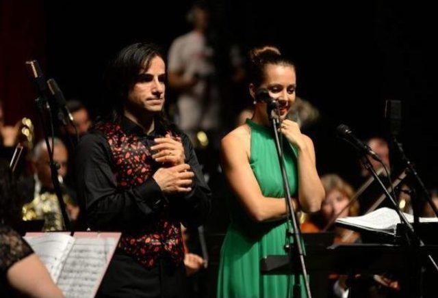 Çek Soprano Ve Türk Tenorden Muhteşem Konser