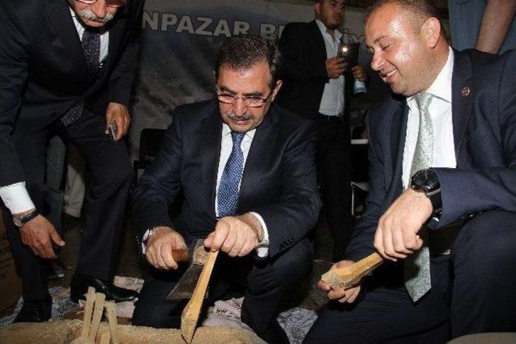 Bakan Güllüce Feshane’de Kastamonu Günleri Esnafını Ziyaret Etti G4