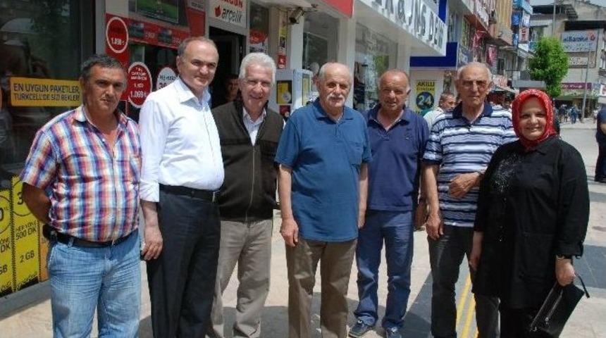 Ak Parti Milletvekili Adayları Boş Durmuyor
