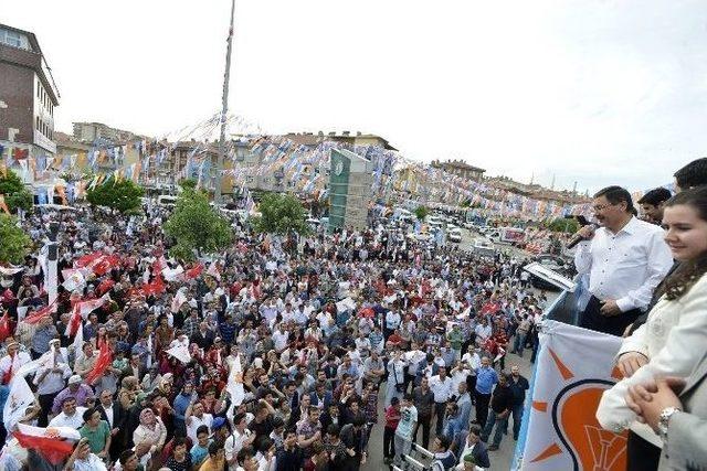 Ankara Büyükşehir Belediye Başkanı Gökçek Pursaklar’da Konuştu