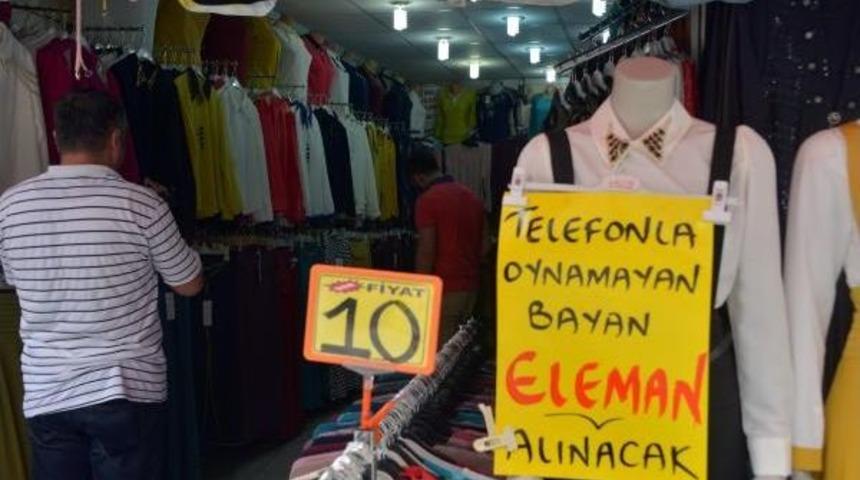 Telefonla Oynamayan Eleman Arıyor