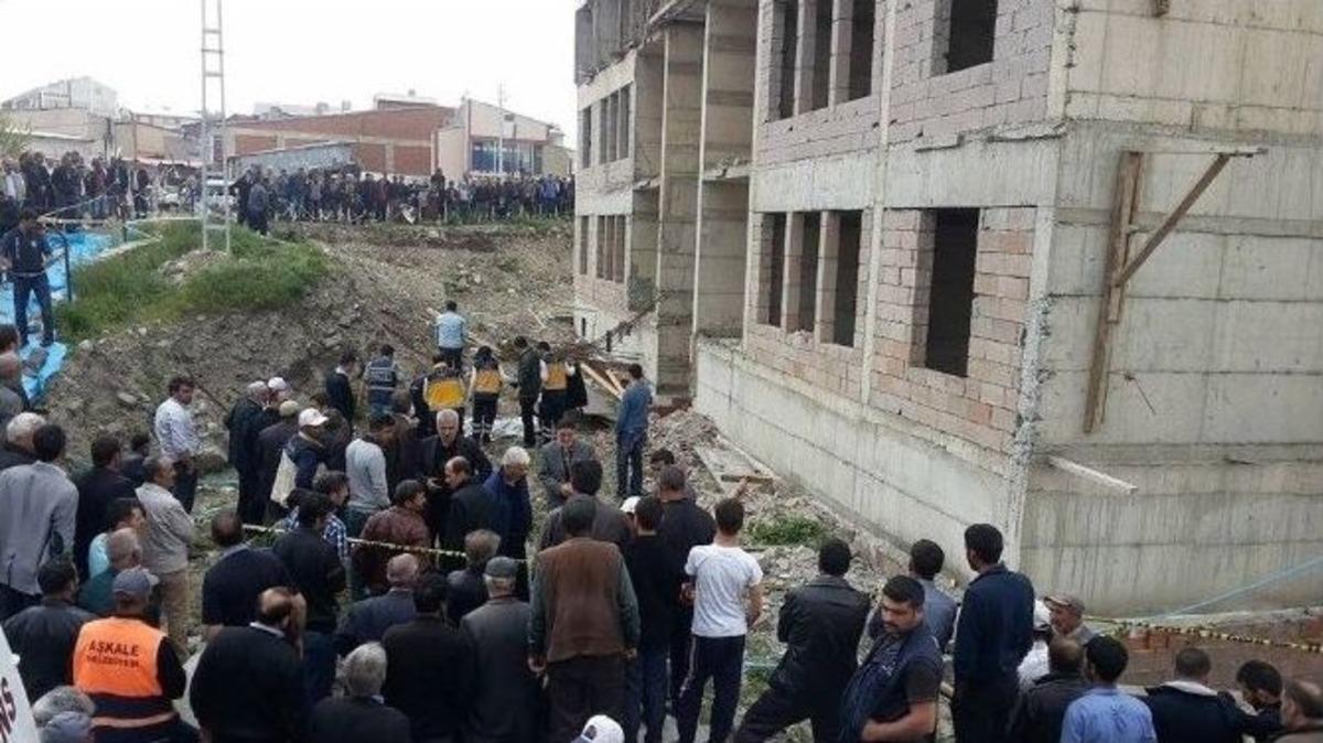 Erzurum&rsquo;da İnşaat İskelesi &Ccedil;&ouml;kt&uuml;: 1 &Ouml;l&uuml;, 2 Yaralı