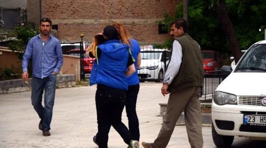 Bir Kişiyi Ka&ccedil;ırmak Isterken Yakalanan 4 Pkk'lı Tutuklandı