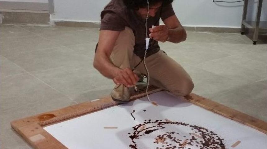 Hastane B&uuml;nyesinde Sanat Galerisi