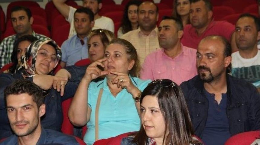Sağlık Personeline İşaret Dili Eğitimi Verildi