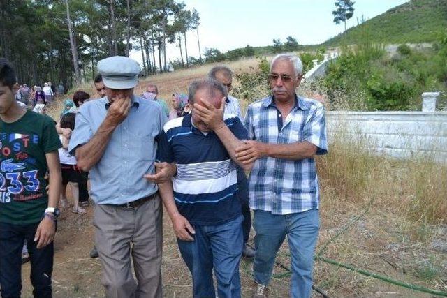 Liseli Genç Gözyaşlarıyla Toprağa Verildi