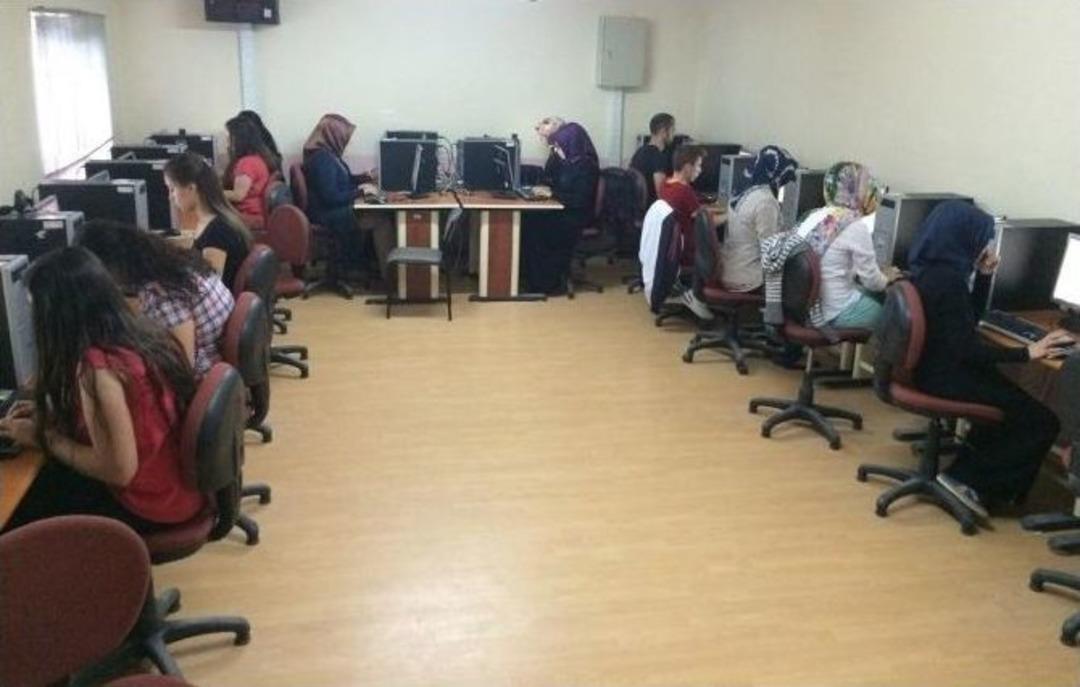 Hisarcık&rsquo;ta Myo &Ouml;ğrencileri Hem Eğlendi, Hem &Ouml;ğrendi