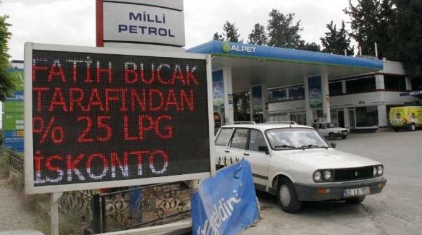 Bağımsız Milletvekili Adayından Indirimli Akaryakıt