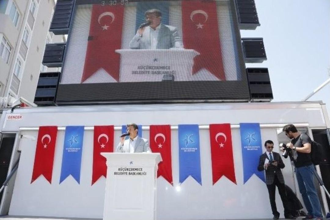 Kanarya Bilgi Evi&rsquo;nin Temelini &Ccedil;ocuklar Attı