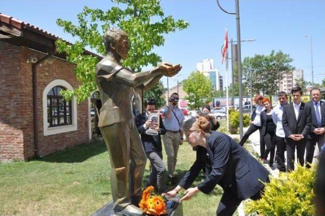 Emine Ülker Tarhan: Barajı Aşmak Istiyoruz