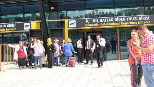 Ordu-Giresun Havalimanı'na Açılışg Ünü 12 Uçakla 1535 Kişi Taşındı