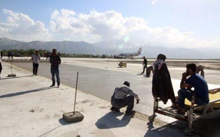 Ulaştırma Bakanı Bilgin Yüksekovada G5