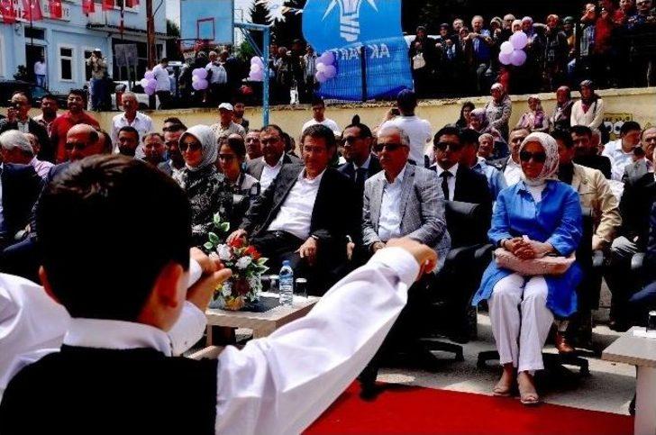 Bakan Canikli Yayla Şenliğinde Horon Tepti G4