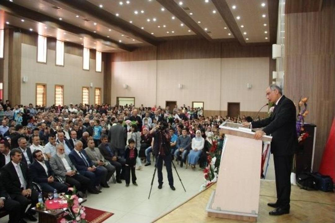 Oltu&rsquo;da Dereceye Giren Hafızlar &Ouml;d&uuml;llendirildi