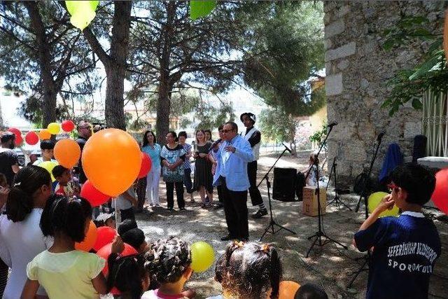 Seferihisar&rsquo;da &Ccedil;ocuk Ve Kadınlara &Ouml;zel At&ouml;lye 1