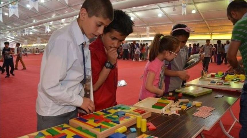 Malatya Bilim Ve &Ccedil;ocuk Şenliği&rsquo;ne Yoğun İlgi