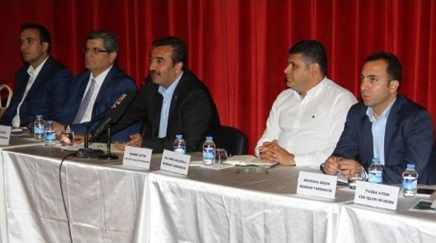 &Ccedil;etin: "belediye Evleri Dikmen Vadisi&rsquo;nden G&uuml;zel Olacak"