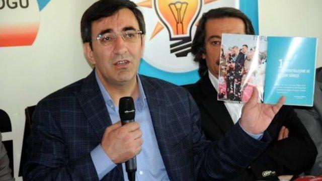 Bakan Yılmaz: Ak Parti 330'un Üzerinde Oy Alırsa, Özgürlükçü Anayasayı Halkın Önüne Koyacak