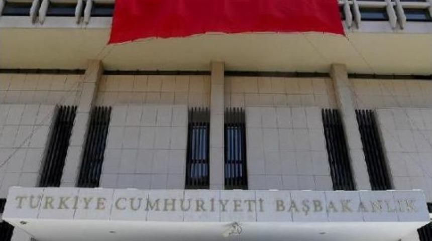 Davutoğlu, İzmir'de Başbakanlık Ofisi'ni A&ccedil;tı (3)