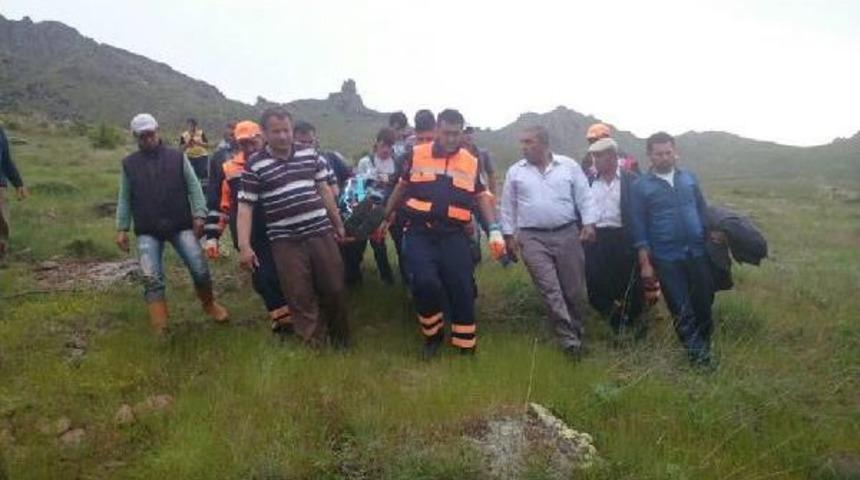 Gedelli Kalesi'nden D&uuml;şen Gen&ccedil; &Ouml;ld&uuml;