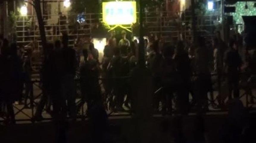 Eskişehirsporlu Taraftarlar Y&uuml;r&uuml;d&uuml;