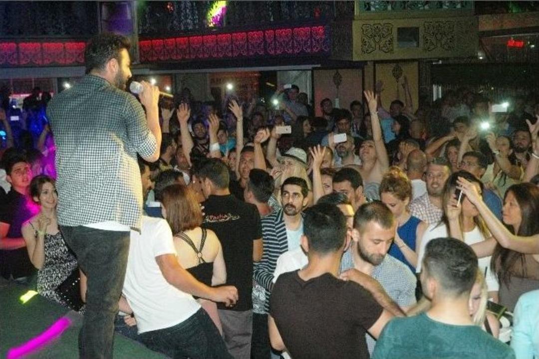 Bodrum Emre Kaya İle Coştu