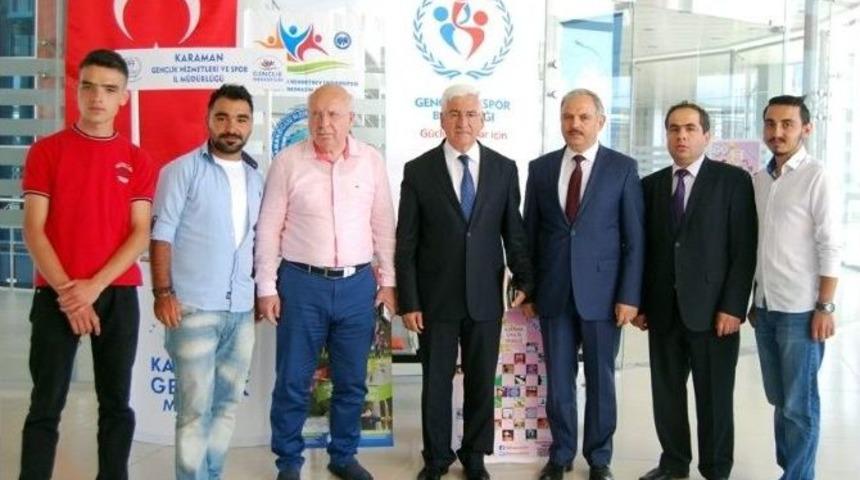 Km&uuml;&rsquo;de Kat&rsquo;ı Sergisi