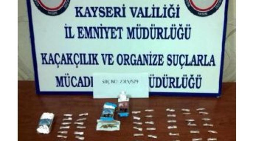 Kayseri&rsquo;De Uyuşturucuya Iki Tutuklama