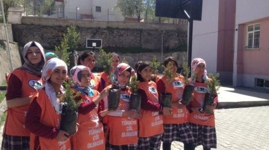 Tema Vakfı&rsquo;ndan Ağa&ccedil;landırma &Ccedil;alışması