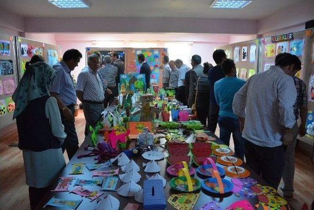 Anaokulu Öğrencilerinden Yıl Sonu Sergisi