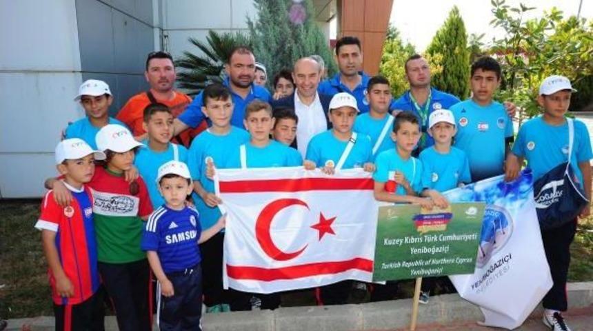 Seferihisar'da 1'inci Uluslararası &Ccedil;ocuk Futbol Turnuvası