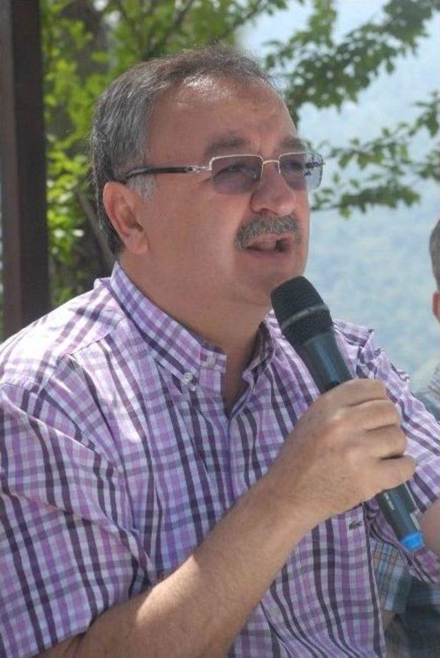 Ak Parti’li Hasan Özyere Muhtarlardan Büyük Destek