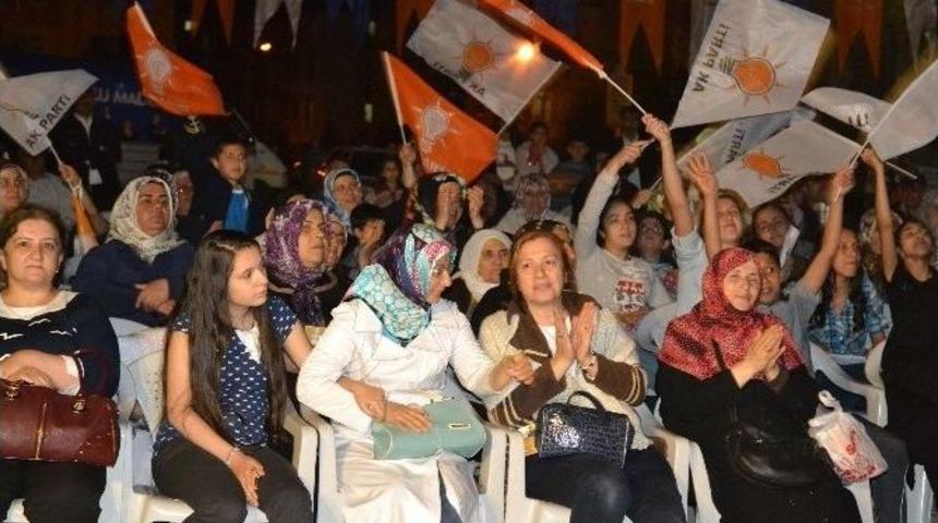 Ak Partili Adaylar, Mahalle Toplantılarına Devam Ediyor