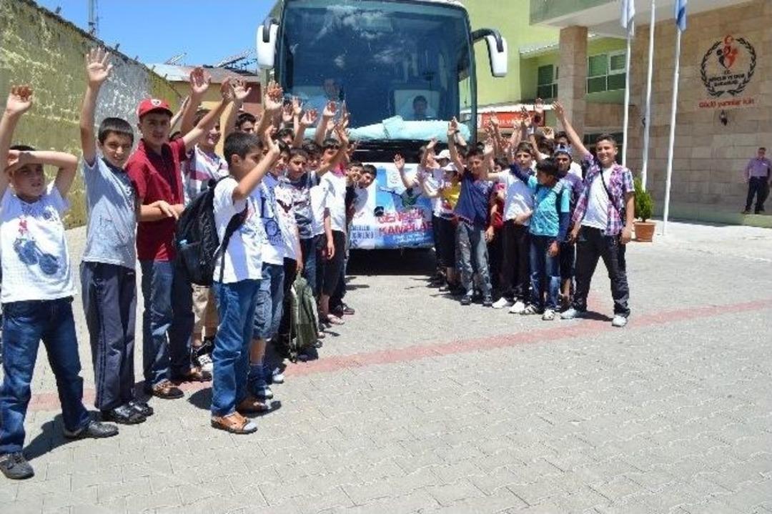 Muş&rsquo;tan 800 Gen&ccedil; &lsquo;şehirler Ve K&uuml;lt&uuml;rler-y&ouml;relerimiz Projesi&rsquo;ne Katıldı