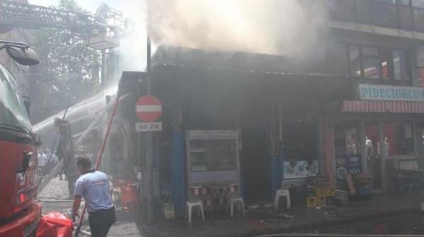 Yarım Asırlık K&ouml;fteci Yandı